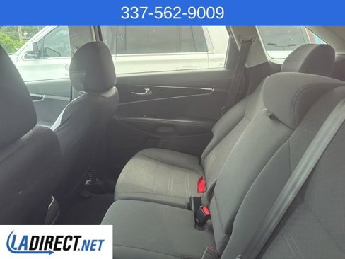 Used 2020 Kia Sorento AWD V6 image 6