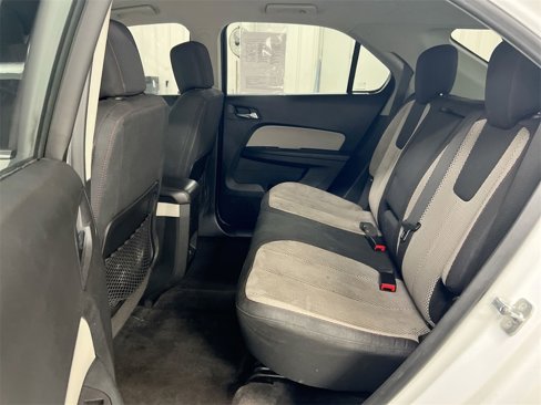 Used 2016 Chevrolet Equinox LS image 22
