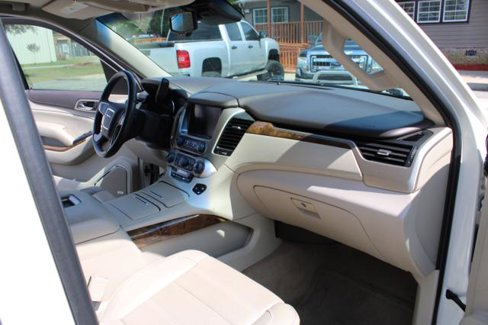 Used 2015 GMC Yukon Denali w/ Touring Package image 20