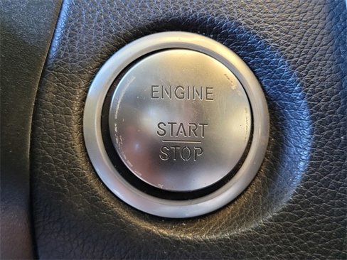 Used 2019 Mercedes-Benz GLC 300 image 23