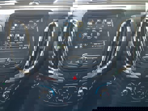 Used 2019 Chevrolet Equinox LT image 30
