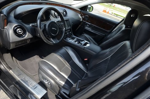 Used 2016 Jaguar XJ R-Sport image 14