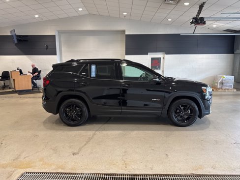 Certified 2023 GMC Terrain AT4 image 5