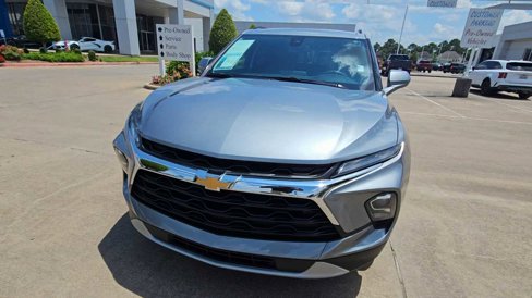 Certified 2023 Chevrolet Blazer LT w/ Convenience Package image 3