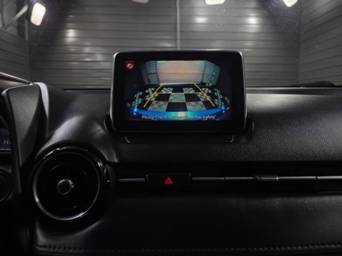 Used 2018 Toyota Yaris iA image 23