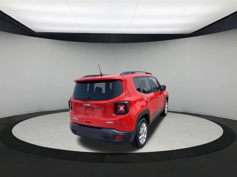 Used 2019 Jeep Renegade Latitude image 8