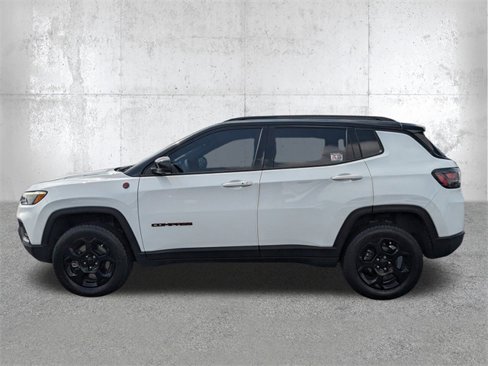 Used 2023 Jeep Compass Trailhawk w/ Trailhawk Elite Group image 7