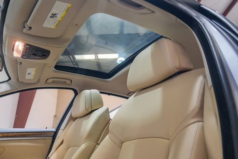Used 2011 BMW 535i Sedan image 5