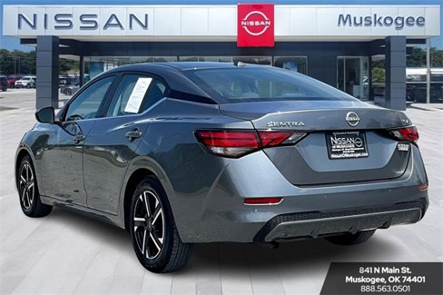 Used 2024 Nissan Sentra SV image 4