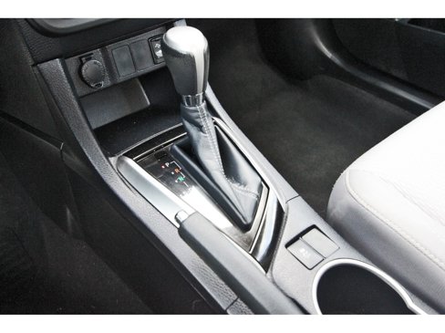 Used 2014 Toyota Corolla LE image 29