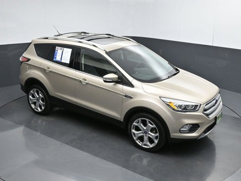 Used 2017 Ford Escape Titanium image 40