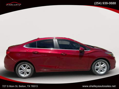 Used 2018 Chevrolet Cruze LT w/ Convenience Package image 1