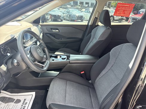 Used 2021 Nissan Rogue SV image 15
