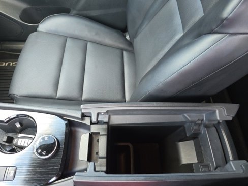 Used 2021 Nissan Rogue SV w/ Premium Package image 18