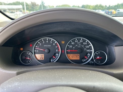 Used 2008 Nissan Pathfinder SE w/ Premium Pkg image 9
