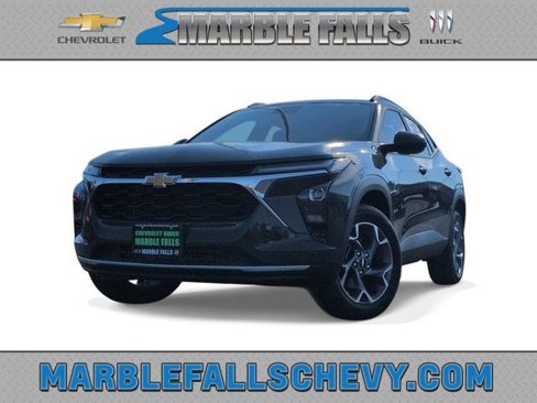 Certified 2025 Chevrolet Trax LT w/ Driver Confidence Package image 1
