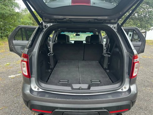 Used 2013 Ford Explorer XLT image 23