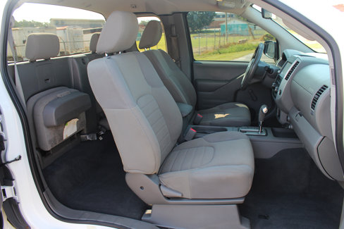 Used 2019 Nissan Frontier S image 41