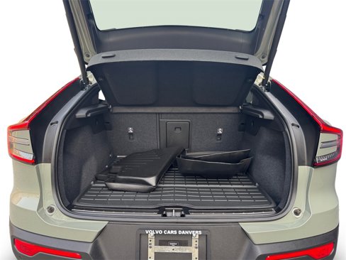 Certified 2023 Volvo C40 P8 Recharge Ultimate w/ Protection Package Premier image 5