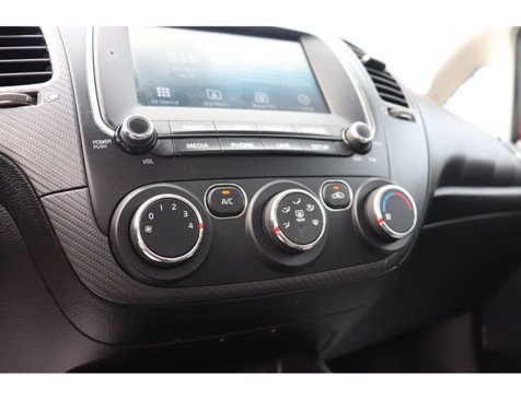 Used 2018 Kia Forte S image 25