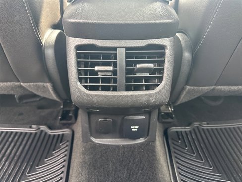 Used 2014 Ford Fusion Titanium image 23