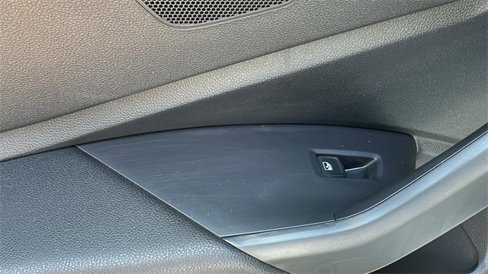 Used 2019 Volkswagen Jetta SEL image 31