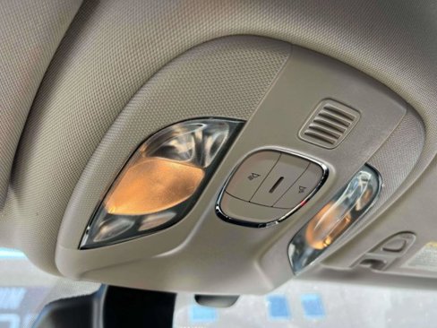 Certified 2021 Jeep Compass Limited image 31