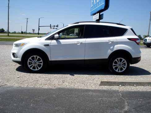 Used 2018 Ford Escape SE image 5