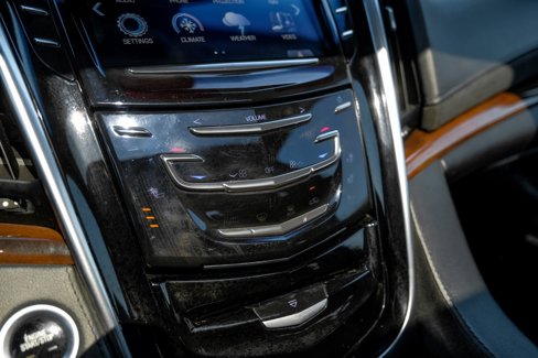 Used 2019 Cadillac Escalade ESV Luxury image 25
