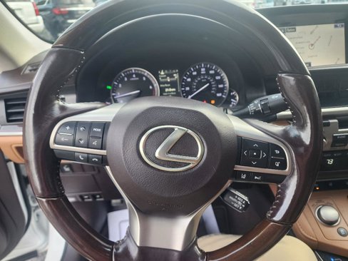 Used 2016 Lexus ES 350 image 22