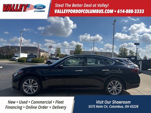 Used 2016 INFINITI Q70 3.7 w/ Technology Package image 3