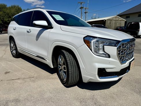 Used 2022 GMC Terrain Denali image 8