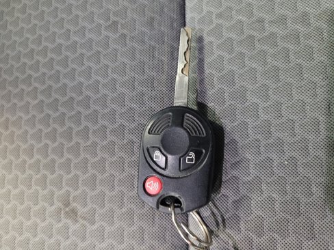 Used 2017 Ford Escape SE image 32