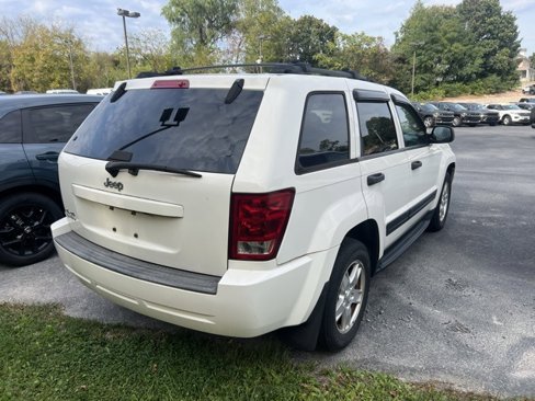 Used 2006 Jeep Grand Cherokee Laredo w/ Cargo Convenience Group image 6