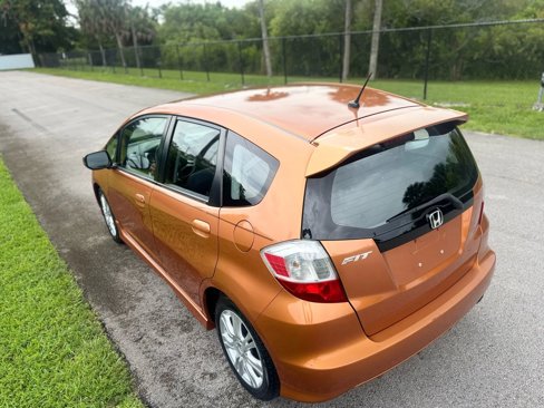 Used 2011 Honda Fit Sport image 10