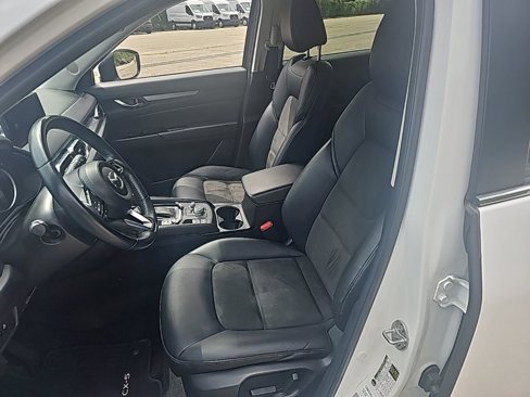 Used 2021 MAZDA CX-5 Touring image 16