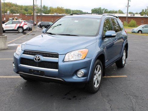 Used 2011 Toyota RAV4 Limited image 2