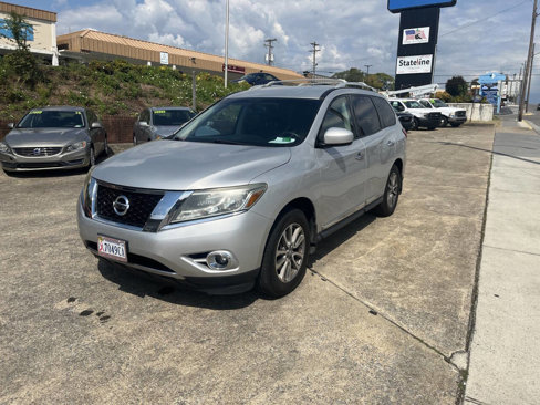 Used 2014 Nissan Pathfinder SL w/ SL Tech Package image 2