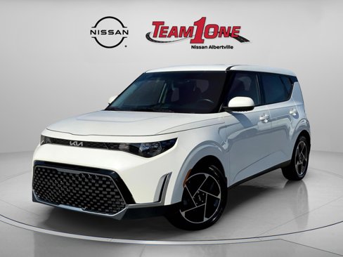 Used 2024 Kia Soul EX image 4
