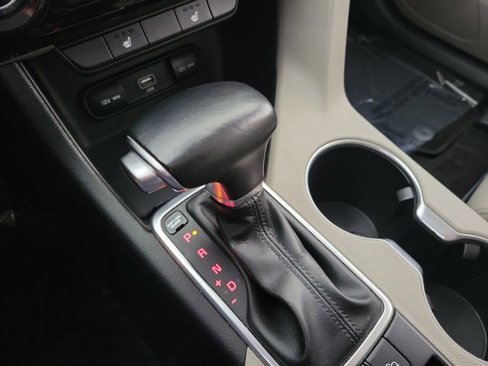 Used 2020 Kia Sportage EX image 10