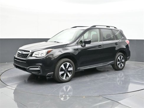 Used 2017 Subaru Forester 2.5i Premium w/ All-Weather Package image 3