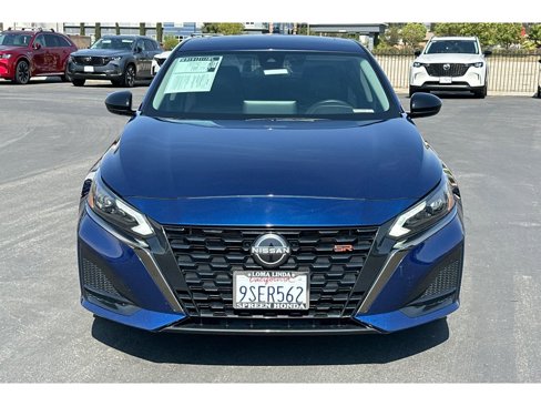 Used 2024 Nissan Altima 2.5 SR w/ SR Premium Package image 9