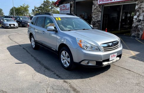 Used 2012 Subaru Outback 2.5i Limited image 1