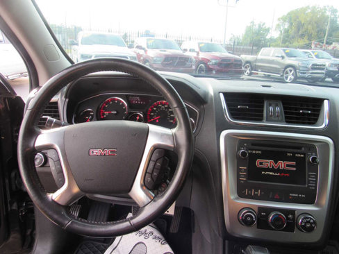 Used 2016 GMC Acadia SLE image 24