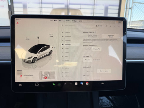 Used 2022 Tesla Model 3 Long Range image 13