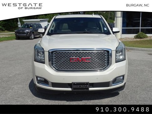 Used 2015 GMC Yukon Denali w/ Open Road Package image 3