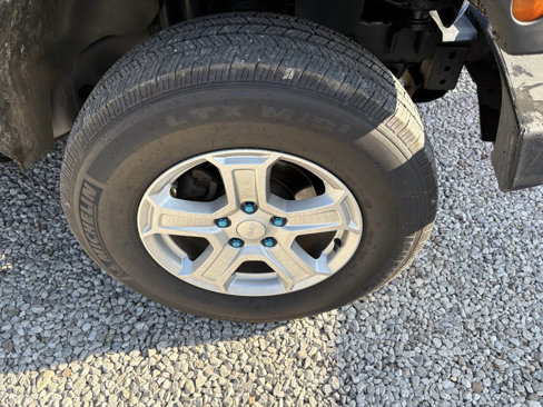 Used 2009 Jeep Wrangler X image 4