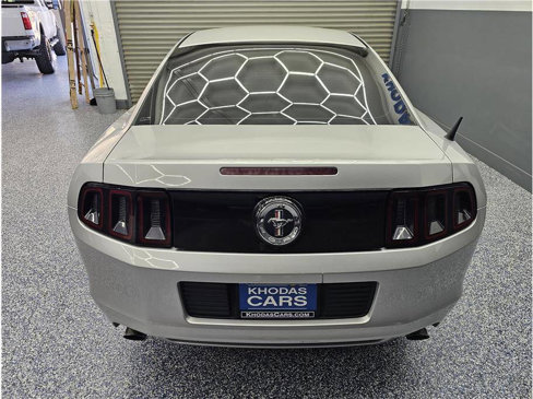 Used 2014 Ford Mustang Coupe image 4