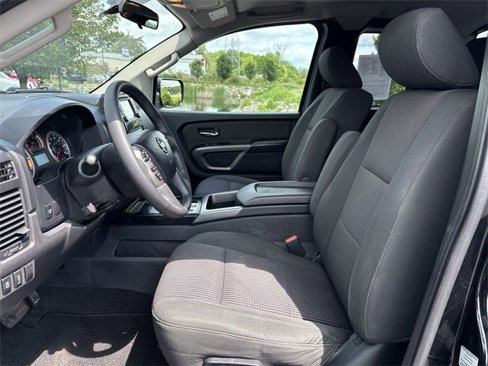 Used 2015 Nissan Titan SV w/ SV Value Truck Package image 22