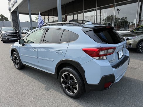 Used 2022 Subaru Crosstrek 2.0i Premium image 3